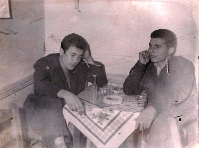 friends in tavern